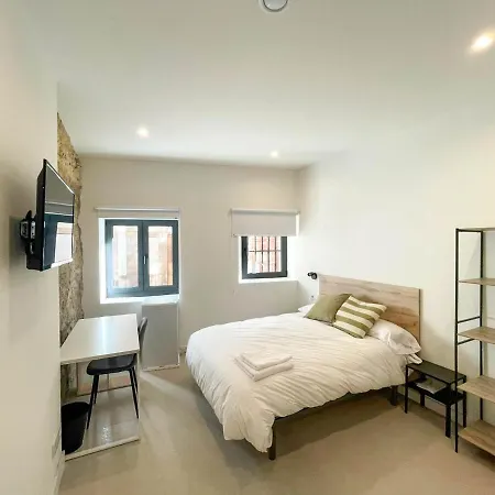 San Isidoro Coliving بيت ضيافة