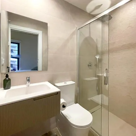 San Isidoro Coliving ゲストハウス オビエド